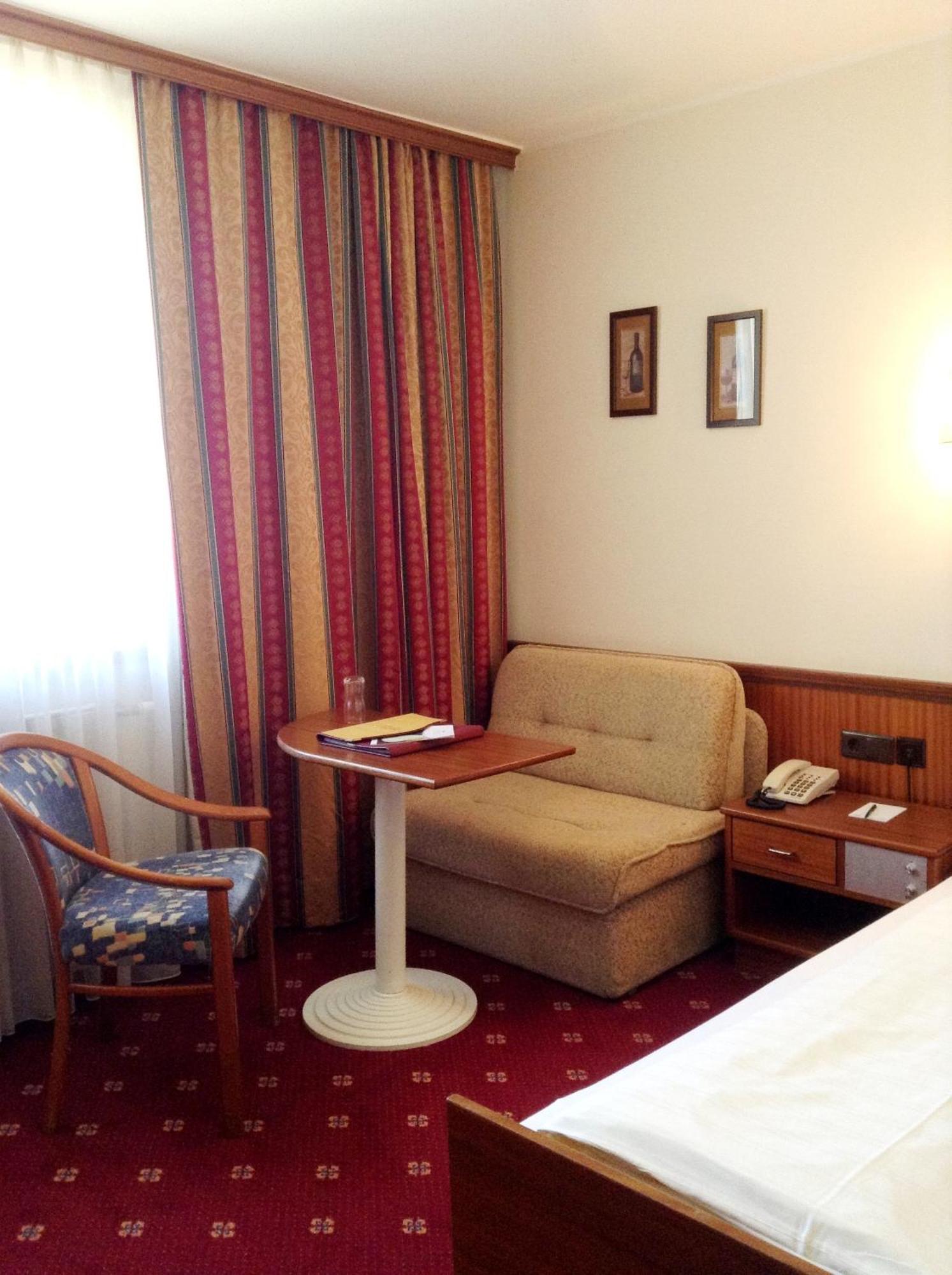 Parkhotel Bad Schallerbach Quarto foto